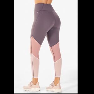 Fabletics Zone High-Waist 7/8 XXS 
TIGHTS